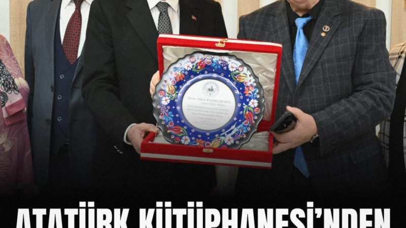  Başkan Şükrü Başdeğirmen’e kütüphanenin gelişimine sağladığı katkılar için teşekkür ziyaretinde bul