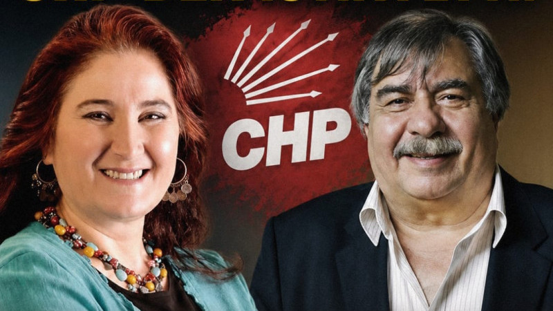 İKİ ÜNLÜ SANATÇI CHP'DEN İSTİFA ETTİ