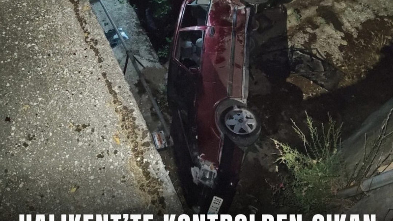 Kaza, Halıkent Mahallesi 5214 Sokak’ta meydana geldi. Henüz belirlenemeyen bir nedenle sürücüsünün k